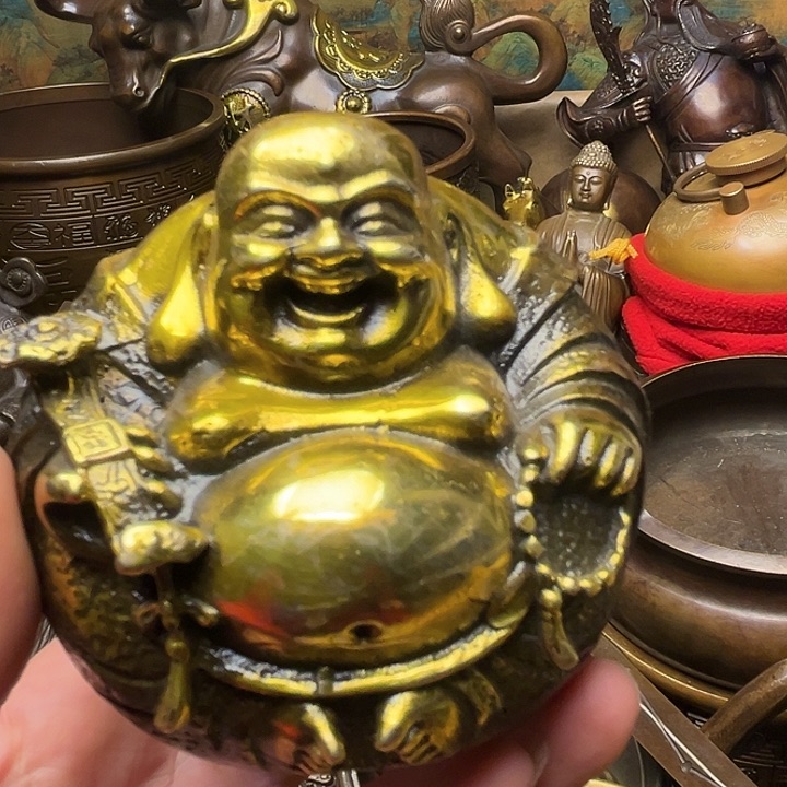 精美铜器批发档口