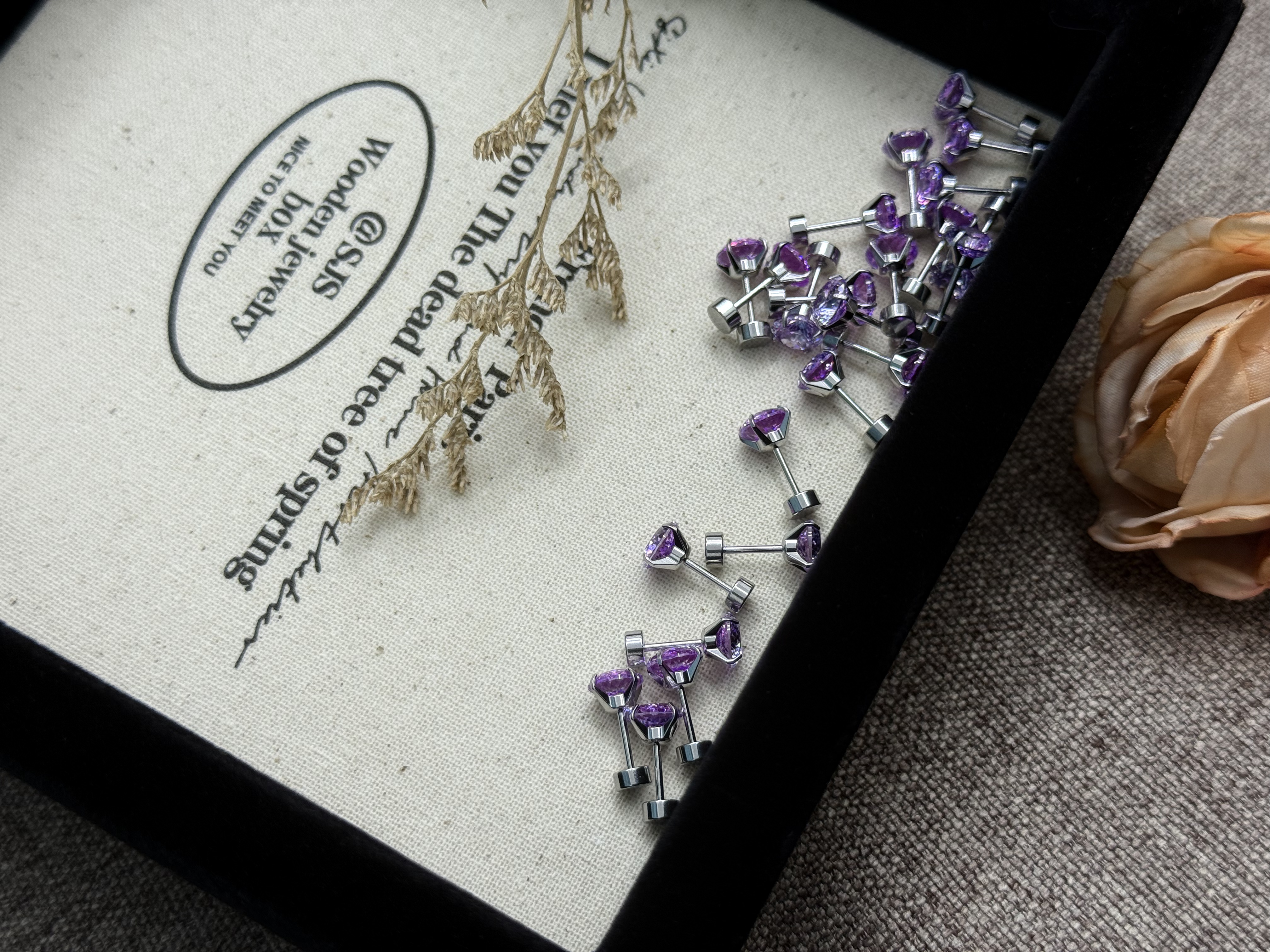 钛钢锆石耳饰 A79  双色夹心鸟巢6mm耳骨钉耳钉耳蜗钉