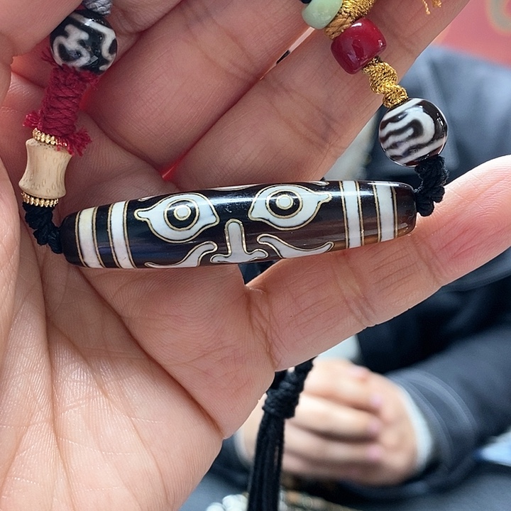 玛瑙/玉髓颈饰合金