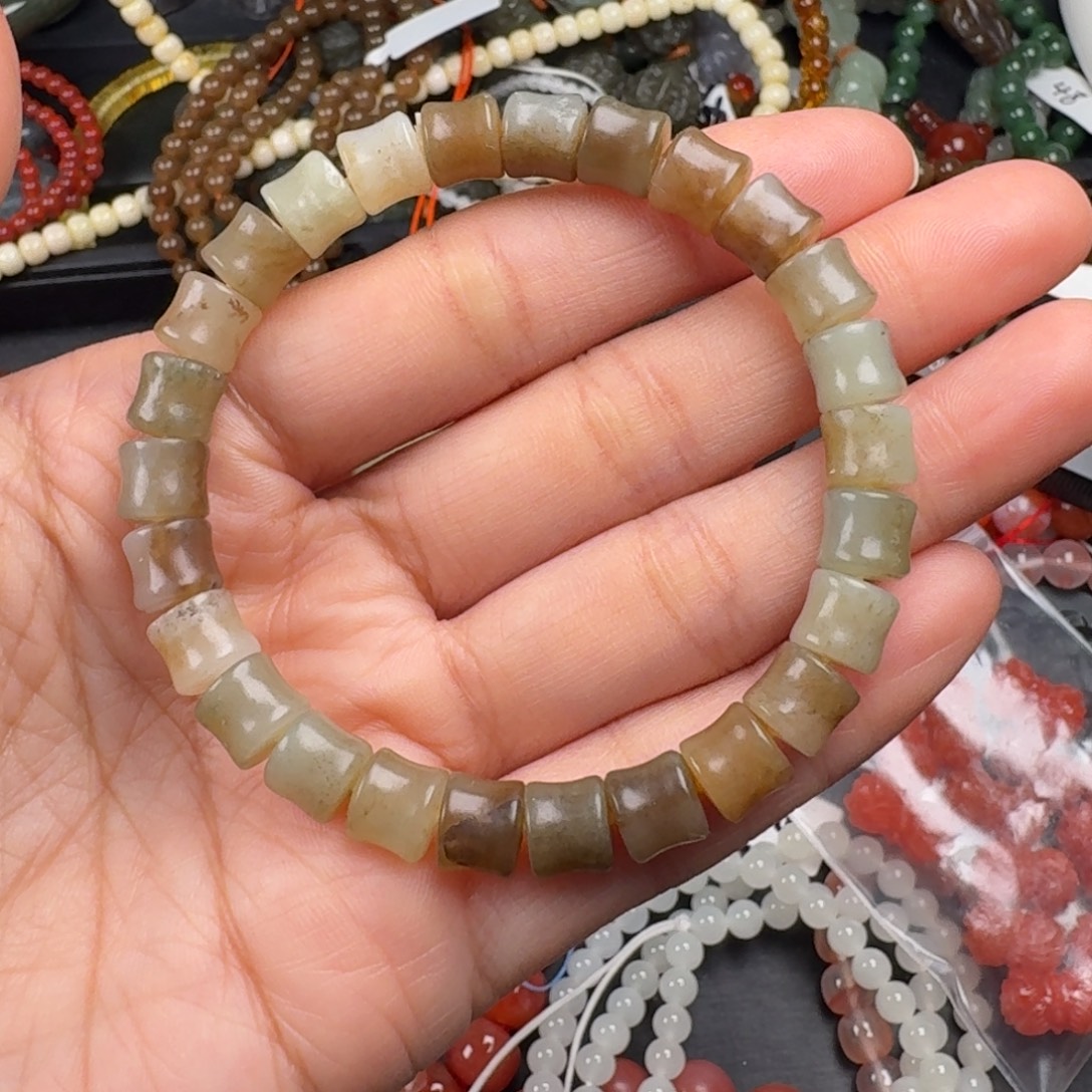 南红玛瑙未镶嵌珠宝奇石8