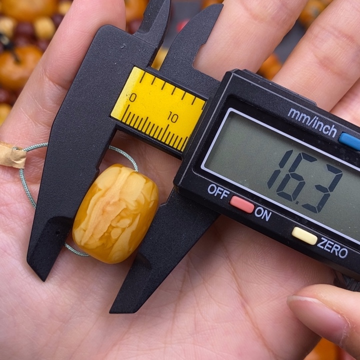 琥珀未镶嵌裸石蜜蜡M