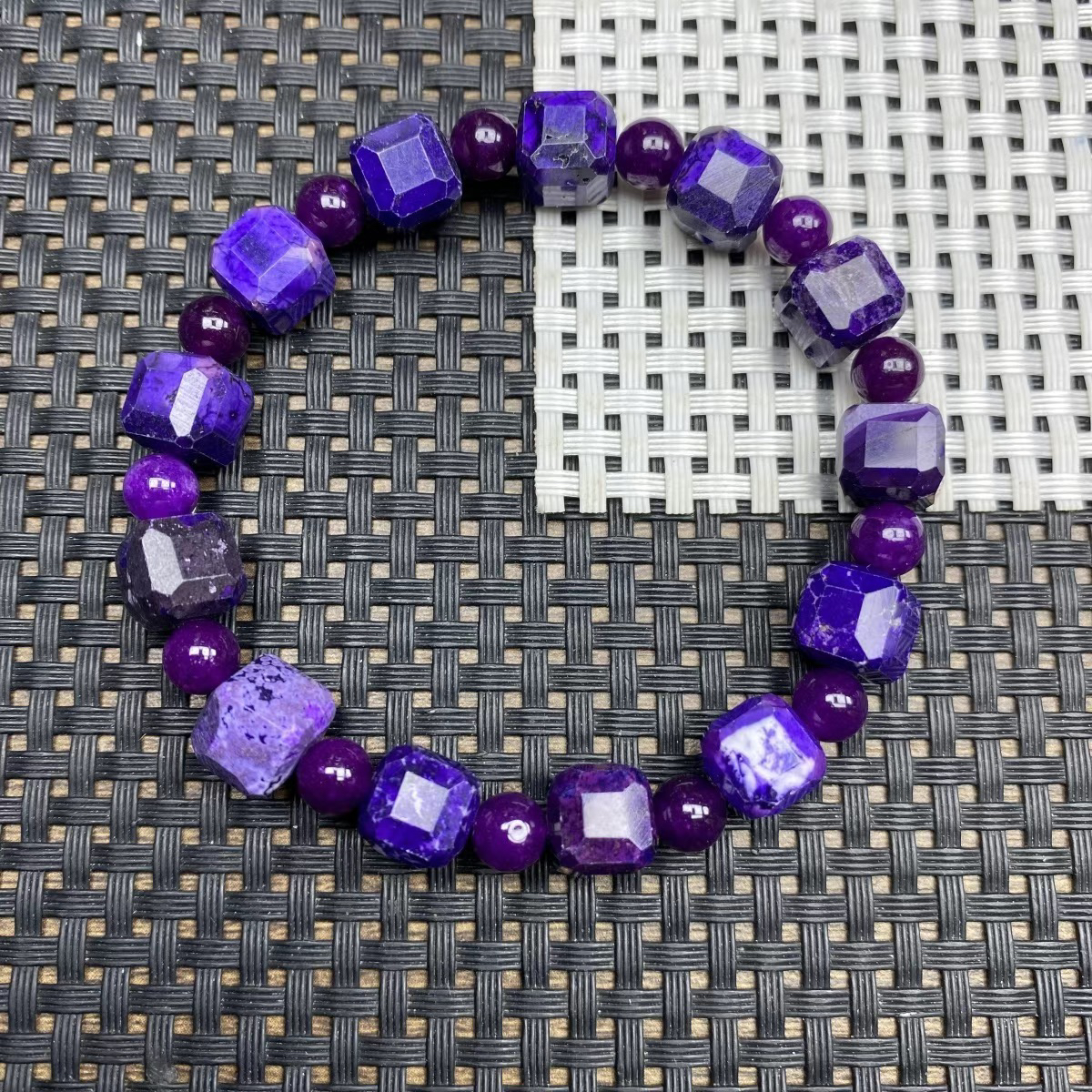 丝绒紫舒10mm方糖手串814