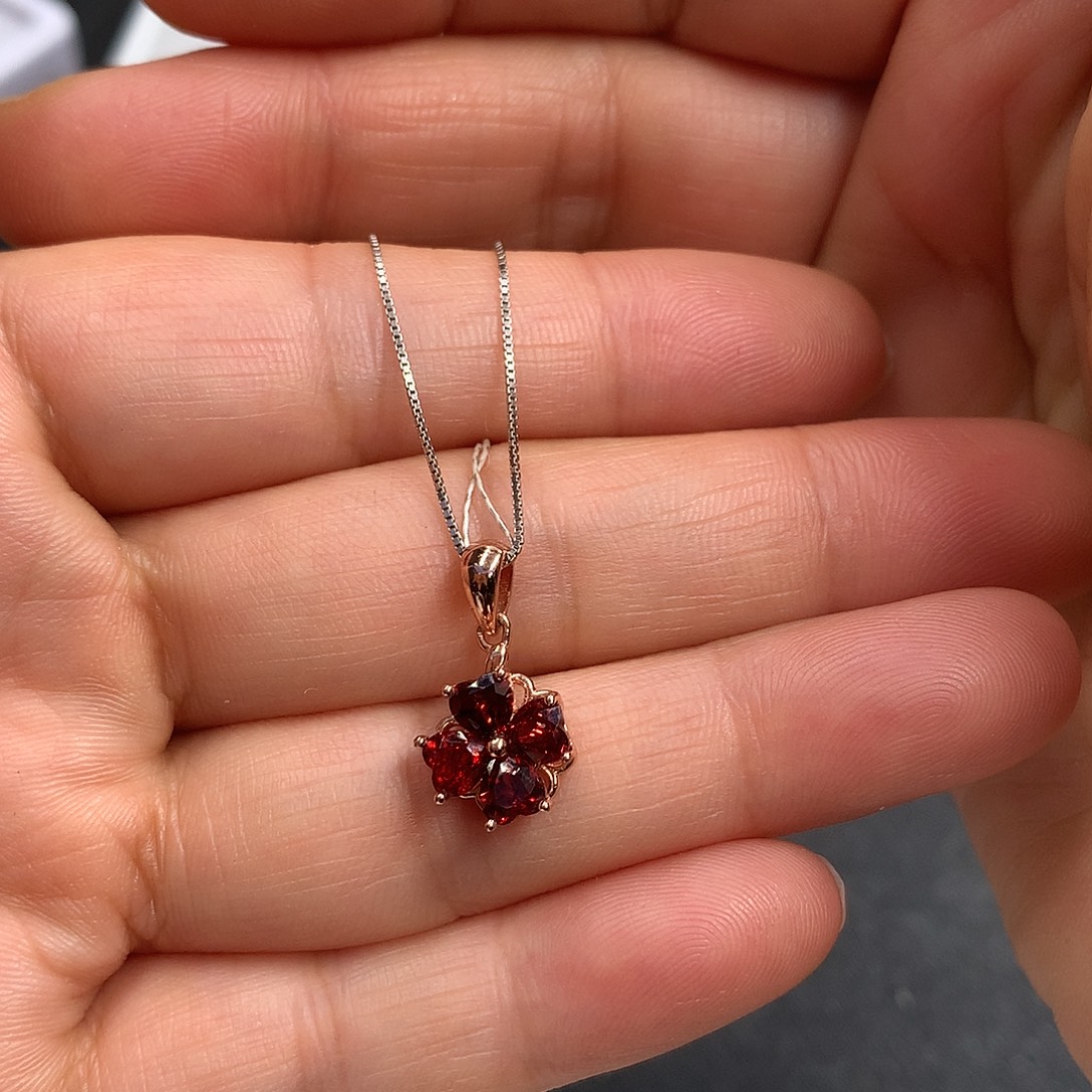 银S925镶嵌吊坠(赠链)石榴石
