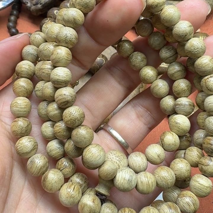 大叶紫檀（黑酸枝木类）
