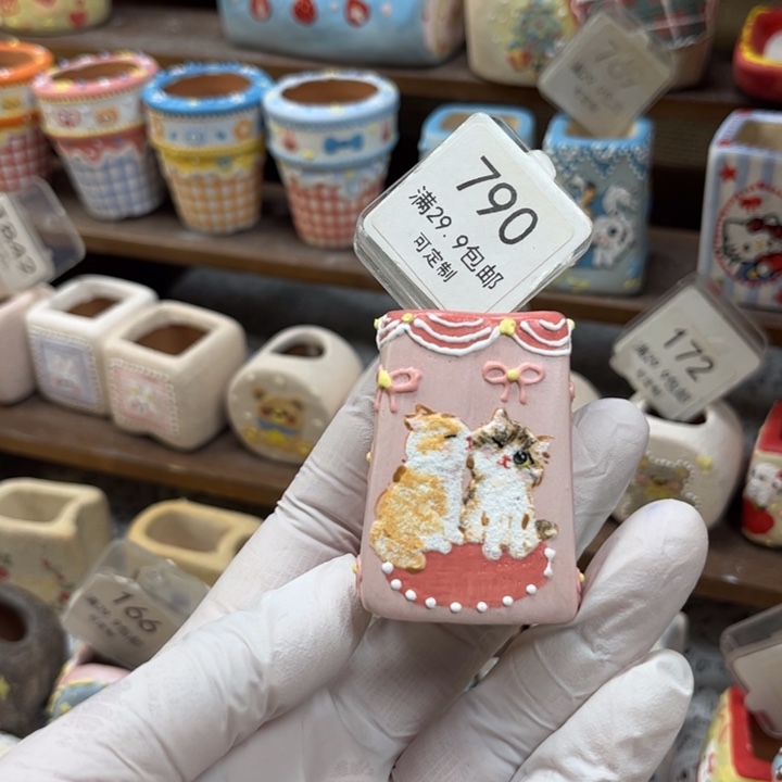 K****790猫咪花盆手绘花盆