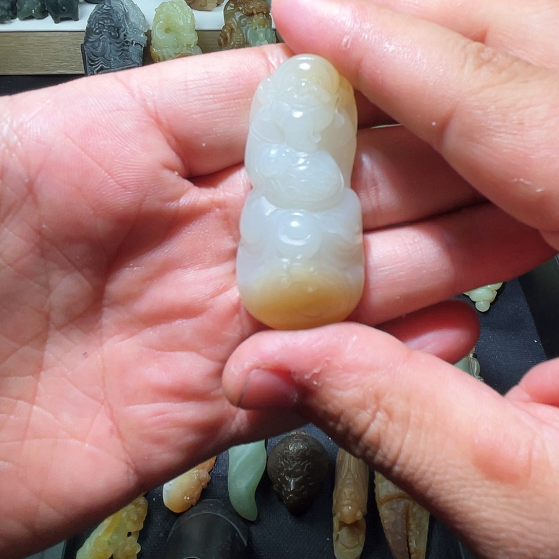 和田玉颈饰未镶嵌