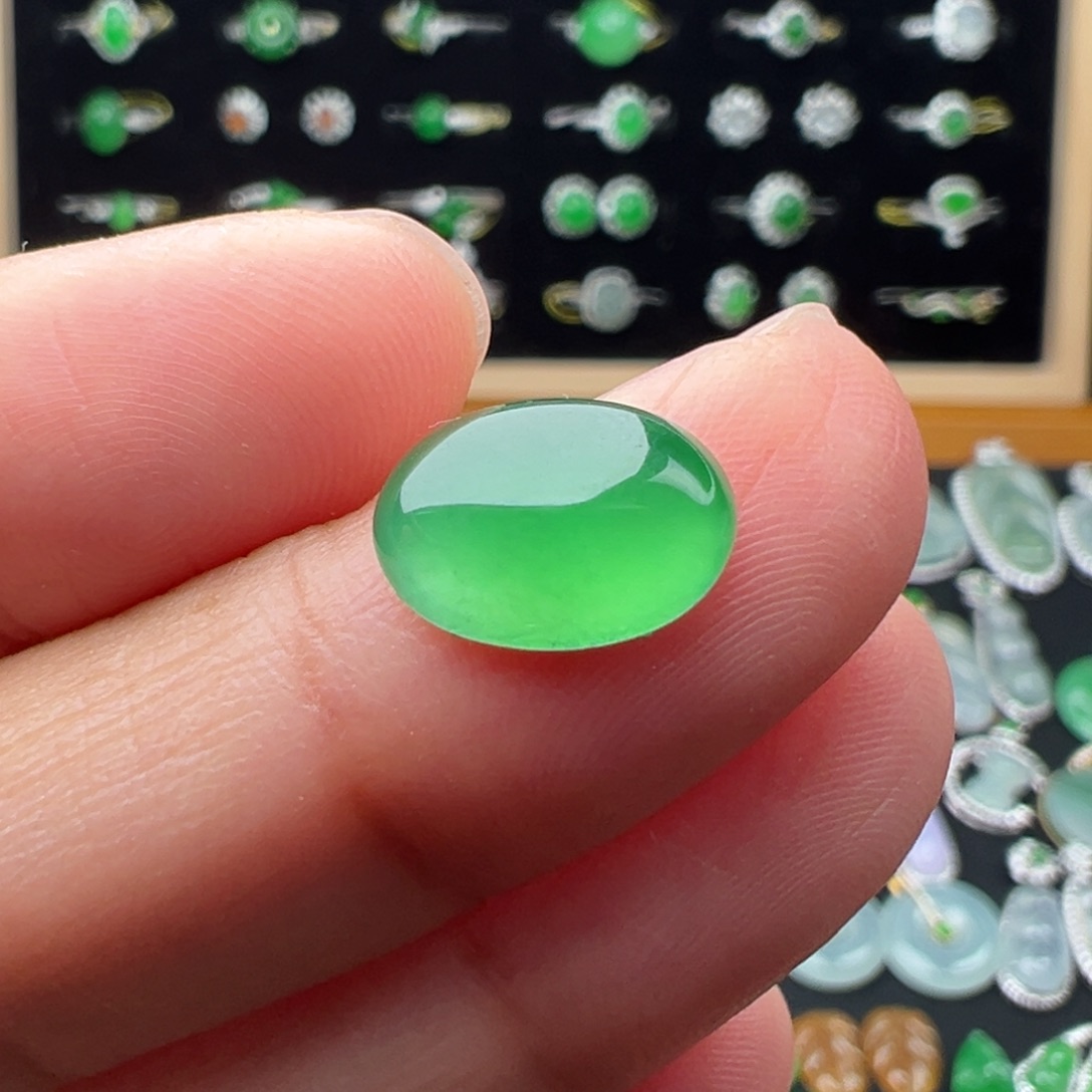 翡翠未镶嵌颈饰蛋11.3