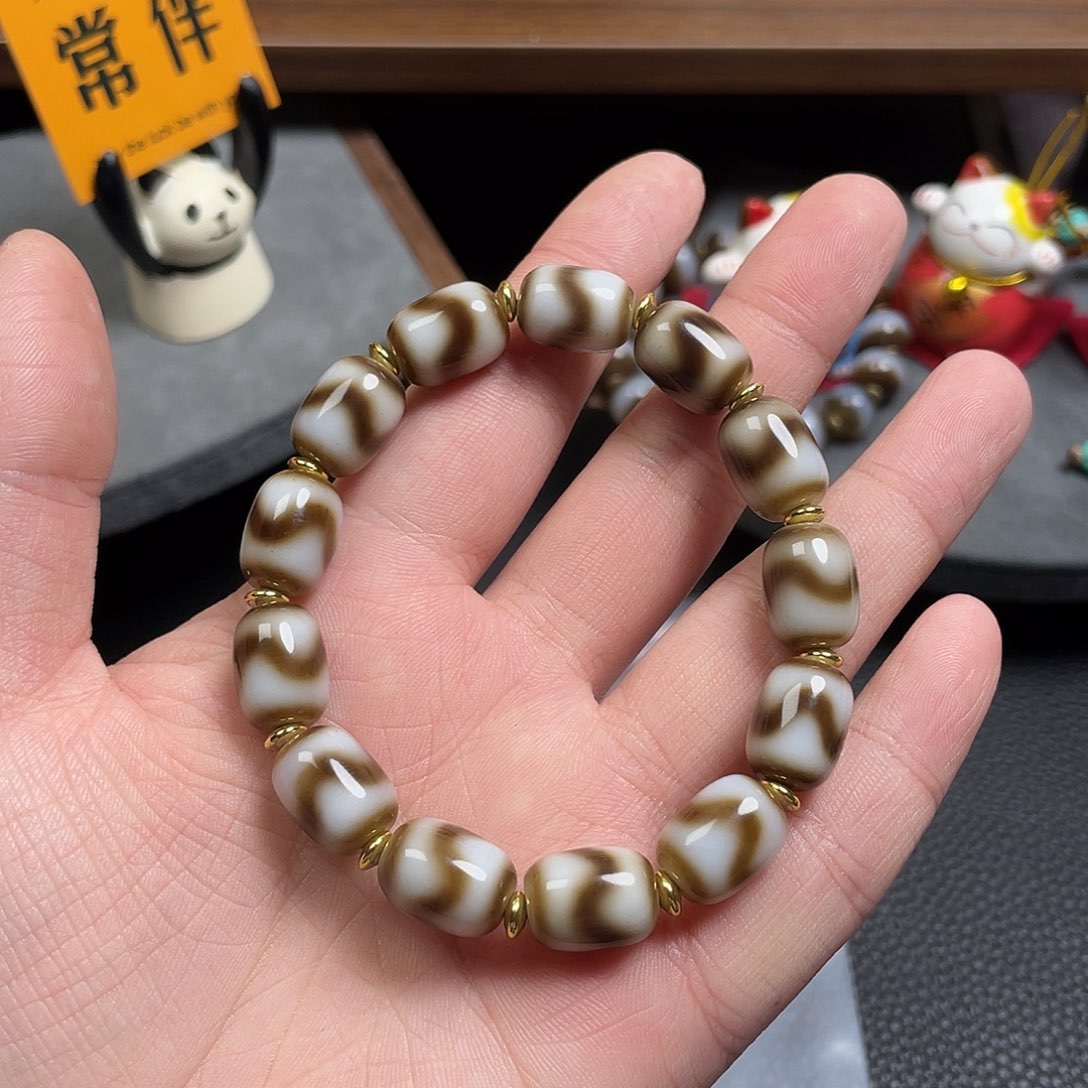 努***努玛瑙/玉髓未镶嵌颈饰