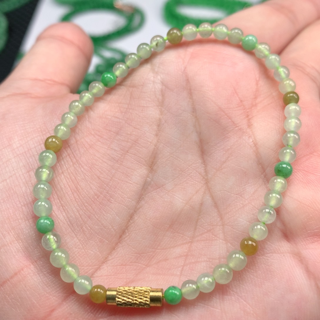 翡翠手链未镶嵌翡翠