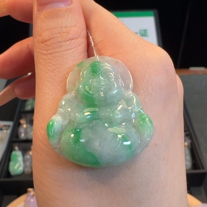 翡翠未镶嵌挂件佛公