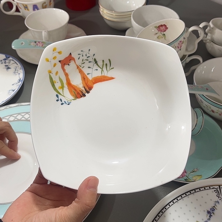 瓷片微瑕骨瓷盘一个狐狸