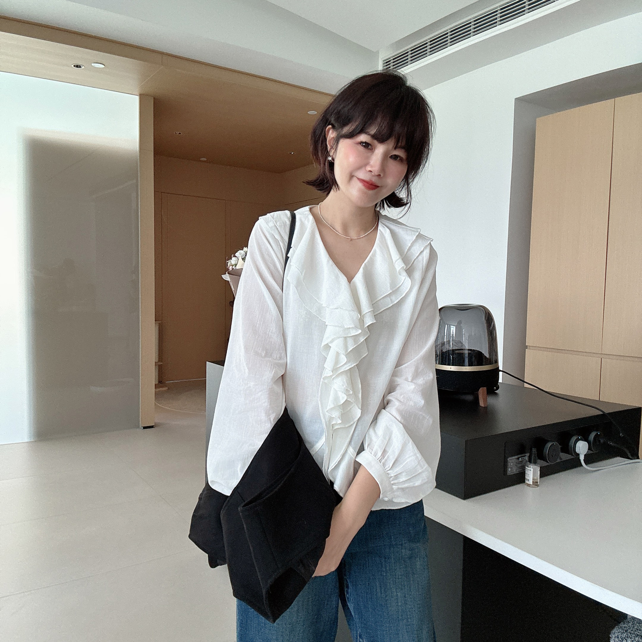 复古V领系带荷叶边秋季不规则领型白色法式衬衫