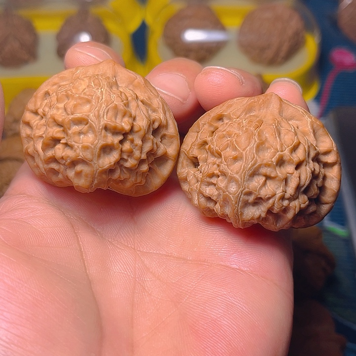 文玩核桃吊坠宫灯