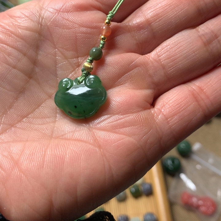 和田玉未镶嵌珠宝奇石