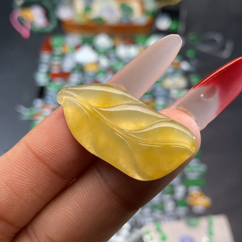 【闪购商品】翡翠挂件未镶嵌叶子