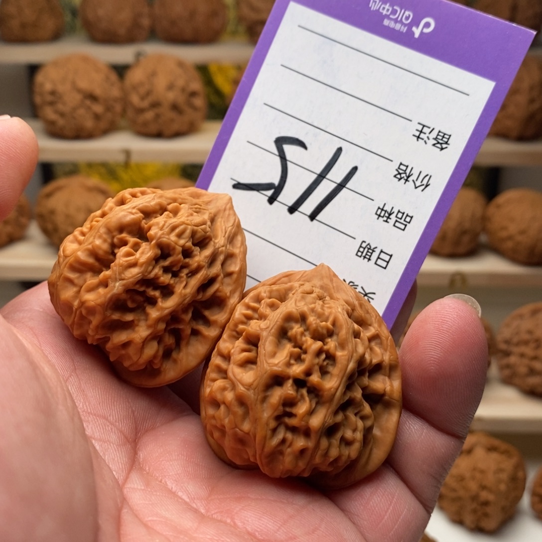 宣***士文玩核桃把件39全品凤凰台