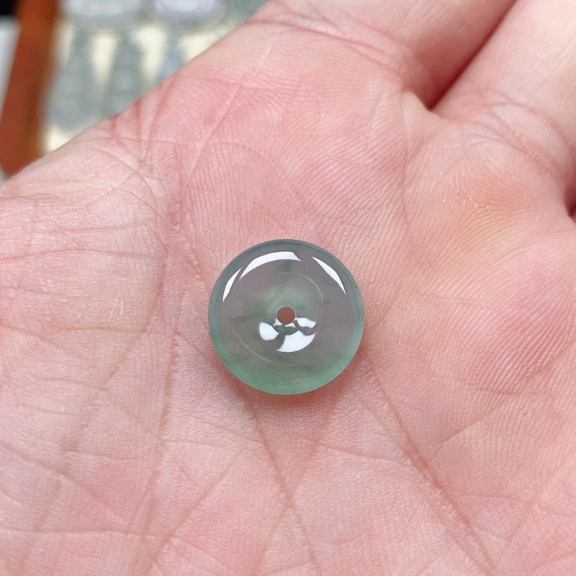 【闪购商品】翡翠吊坠(不含链)未镶嵌