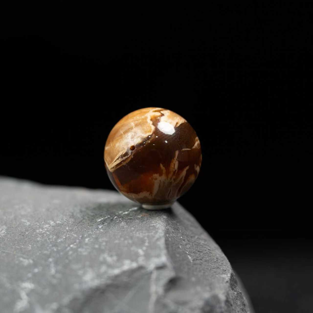 【壹芳珠宝】天然原矿缅甸琥珀溶洞单珠