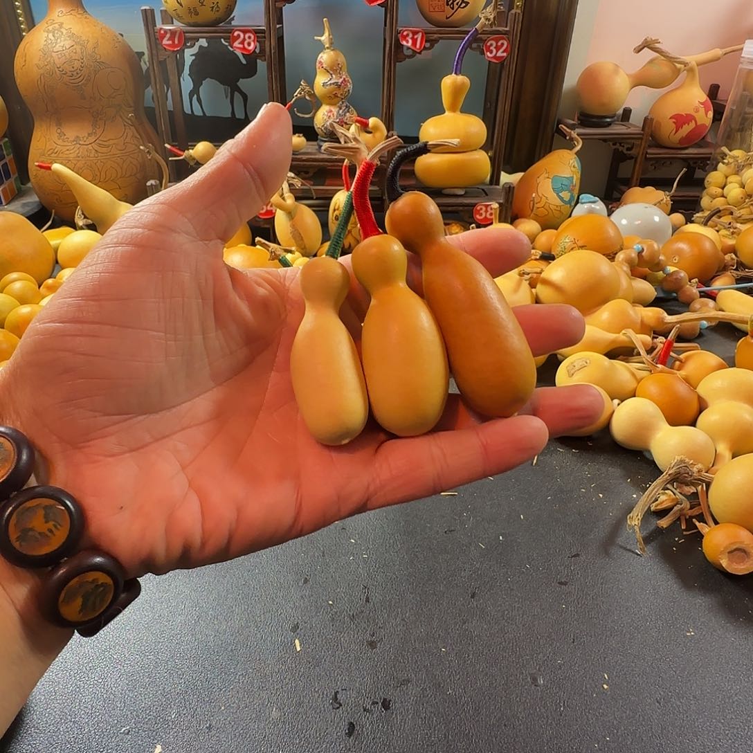 A***.葫芦文玩手把瓶子链接