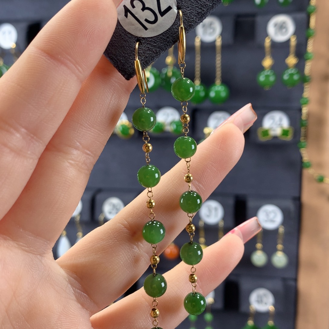 和田玉耳环18K金镶嵌