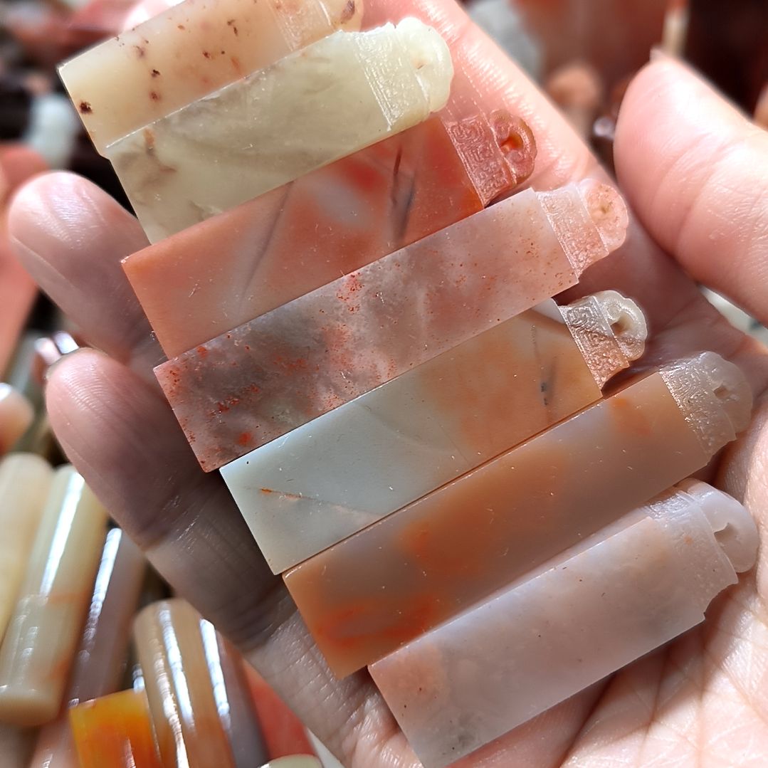 老挝石408845182285115