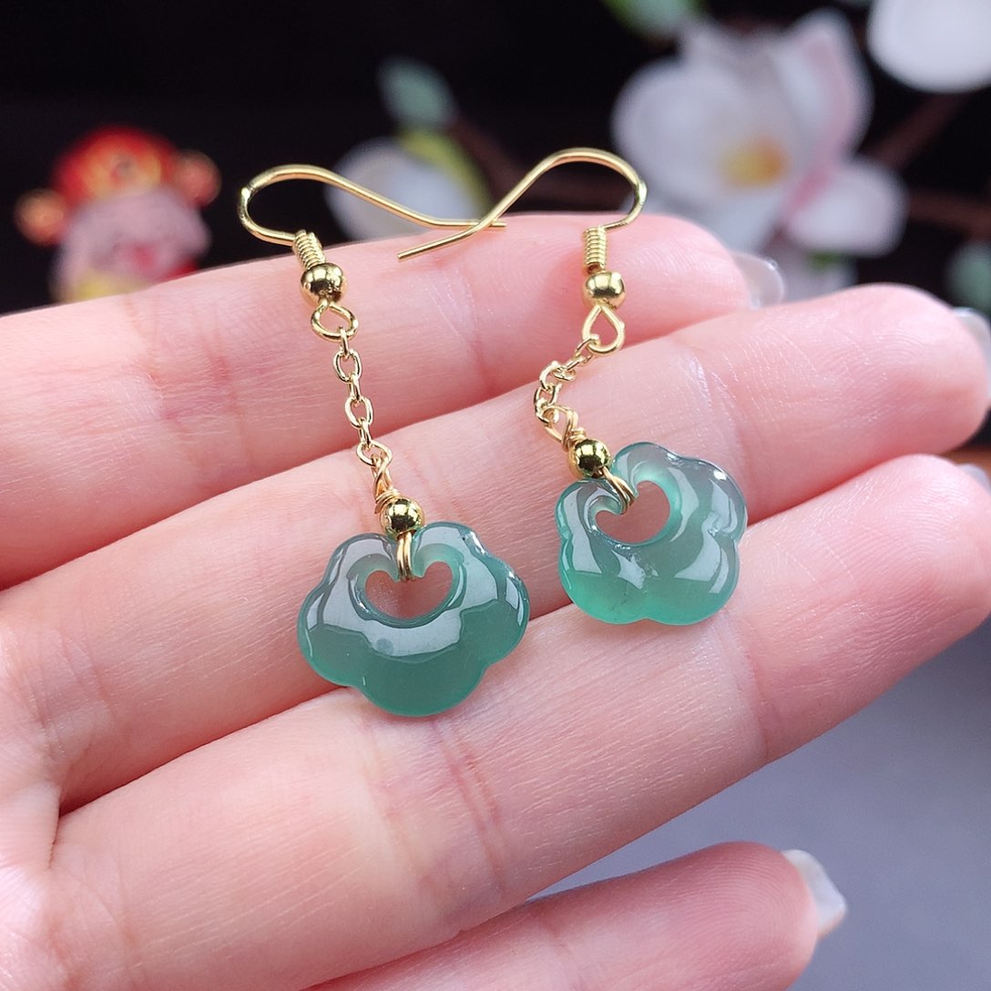 翡翠手镯（圆镯）未镶嵌