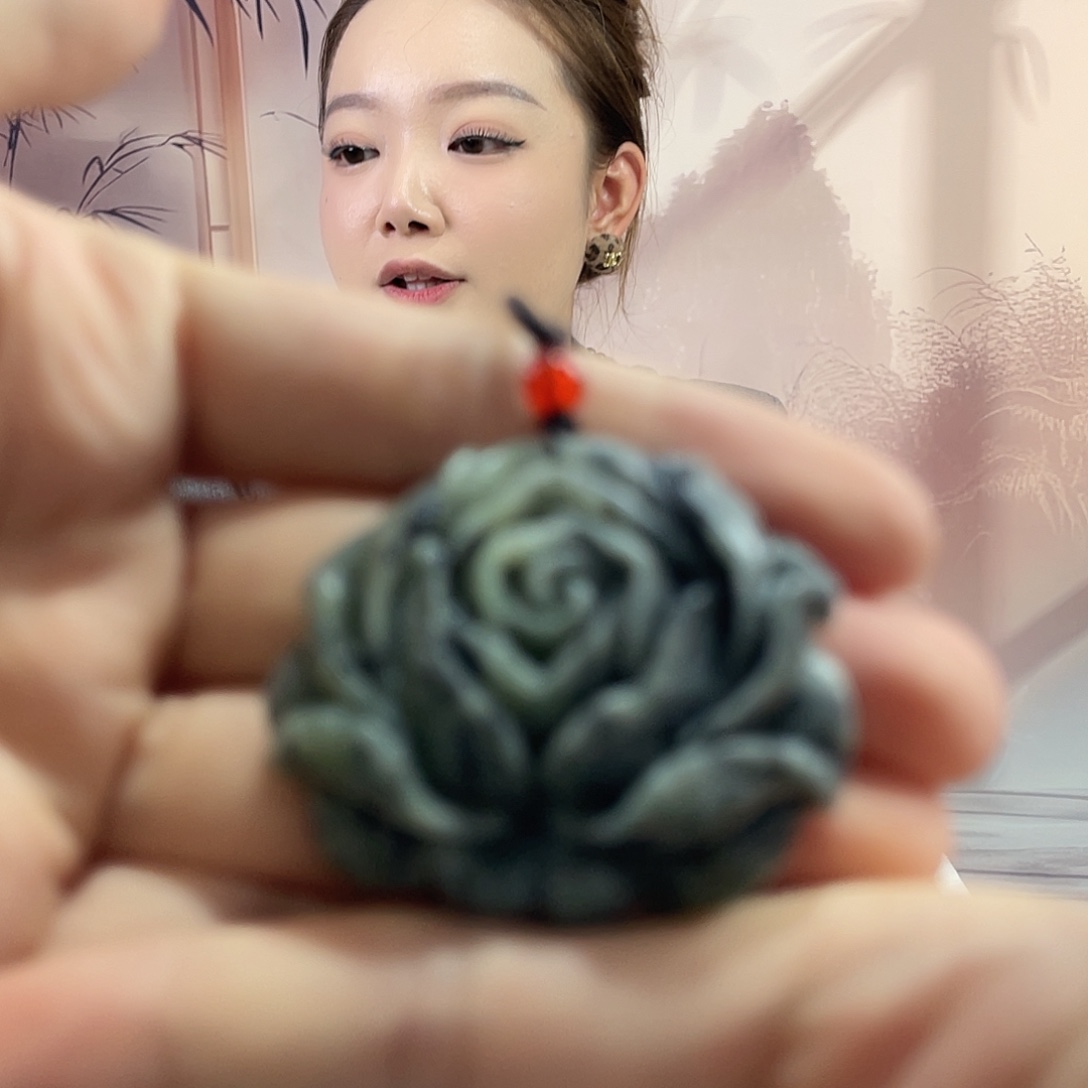 蛇纹石玉未镶嵌吊坠(赠链)