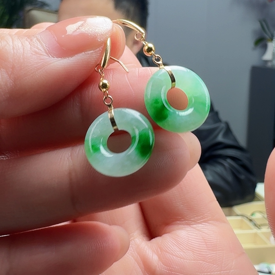 翡翠耳饰18K金镶嵌天然