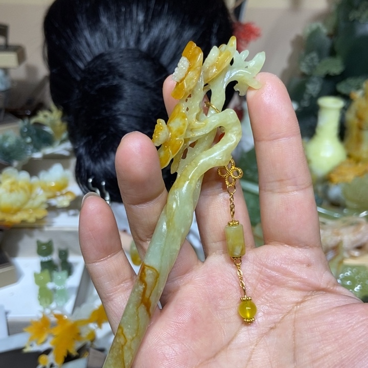 蛇纹石玉未镶嵌发饰