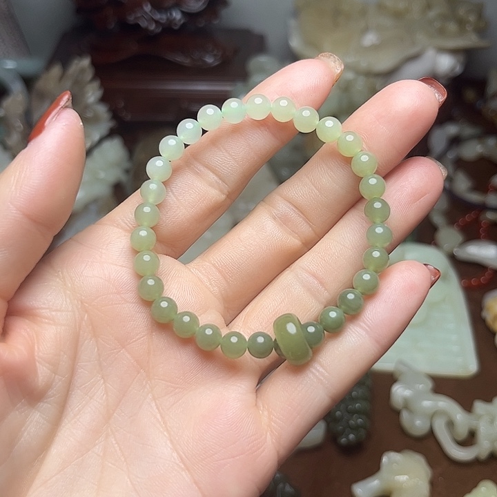 和田玉（糖玉）未镶嵌颈饰