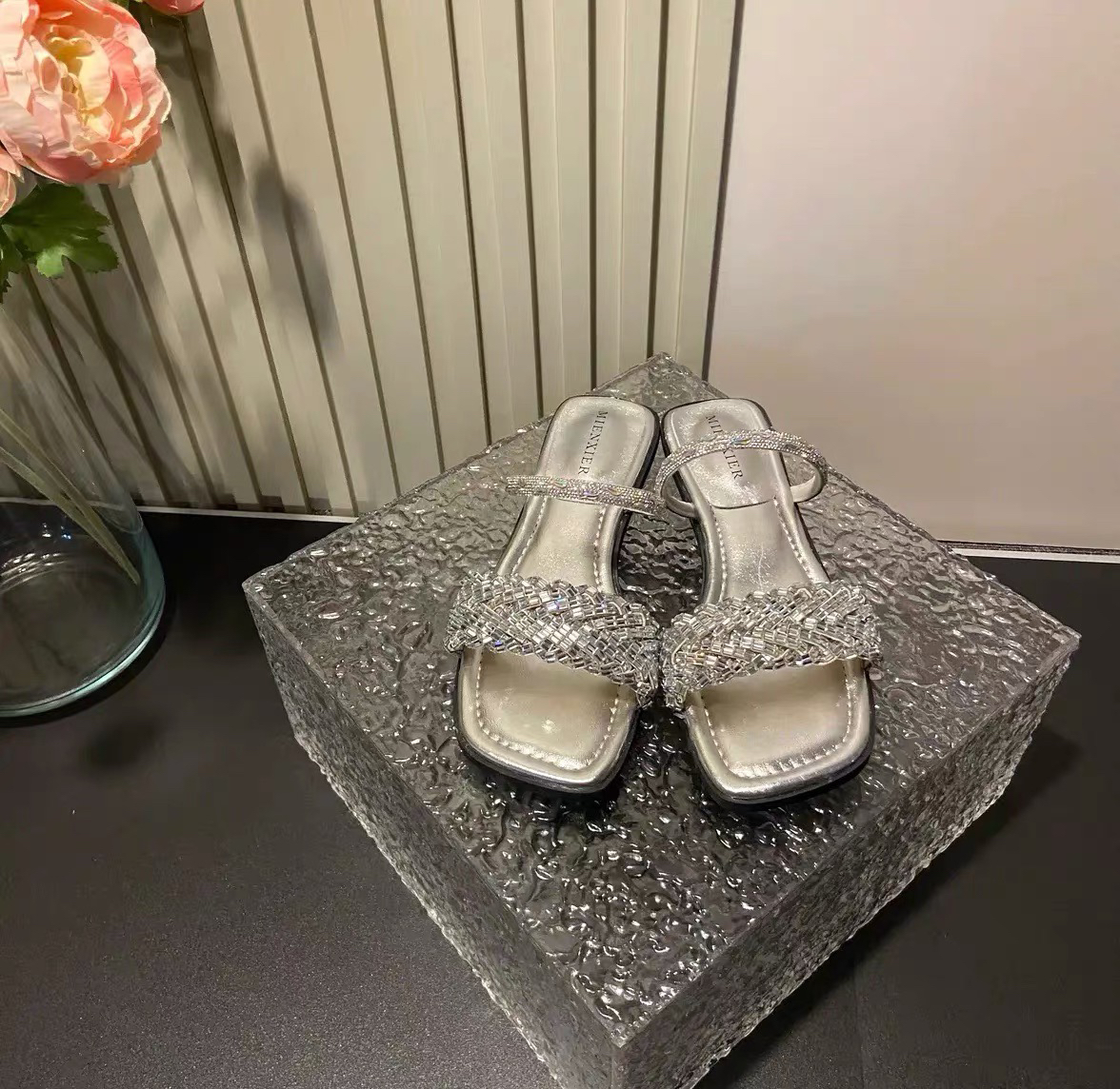 新款高跟单鞋特价【401-600】