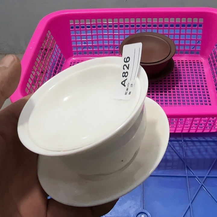 雷***维茶具默认微瑕瓷器、茶具、壶、摆件，介意勿拍 