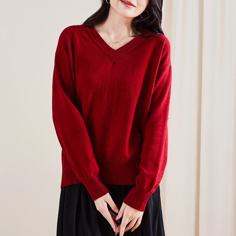 索菲丝尔2025秋季新款长袖百搭V领针织打底绵羊毛衫女毛衣538111