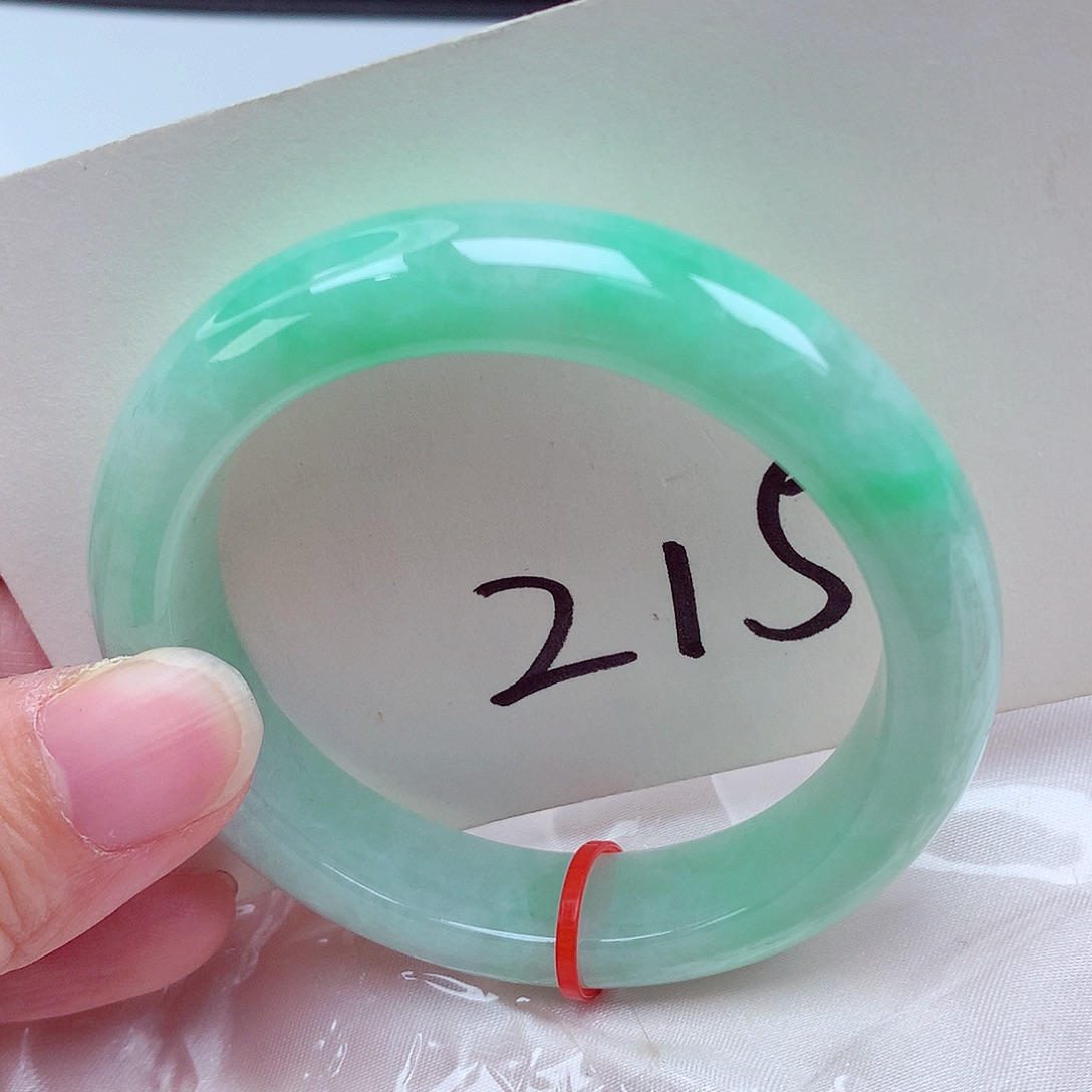 翡翠未镶嵌手镯翡翠