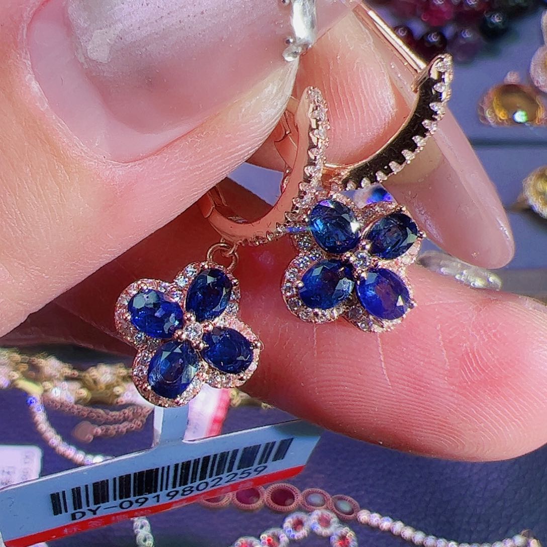 蓝宝石耳钉银S925镶嵌