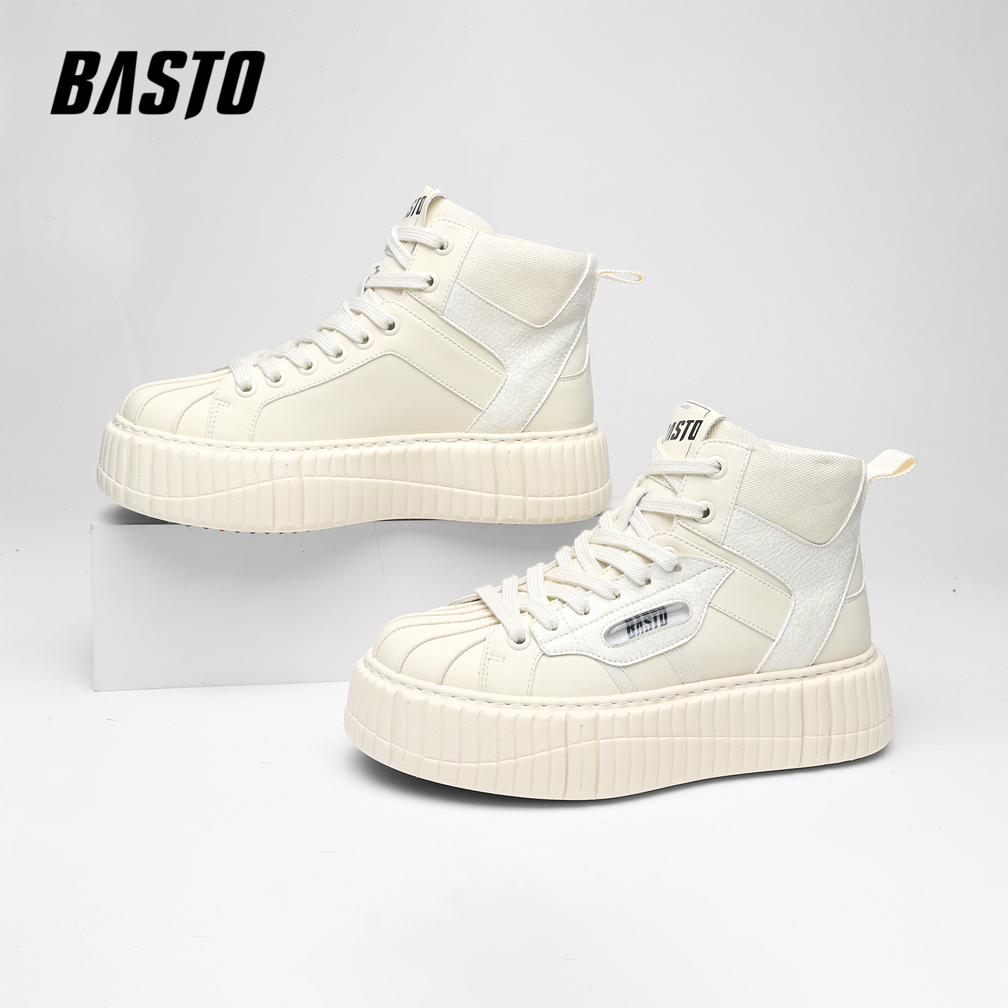 百思图新款中跟纯色平跟通勤休闲鞋运动休闲鞋休闲风板鞋