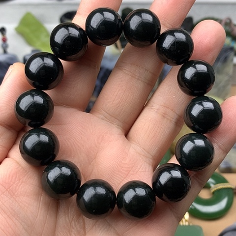 和田玉颈饰未镶嵌Q*