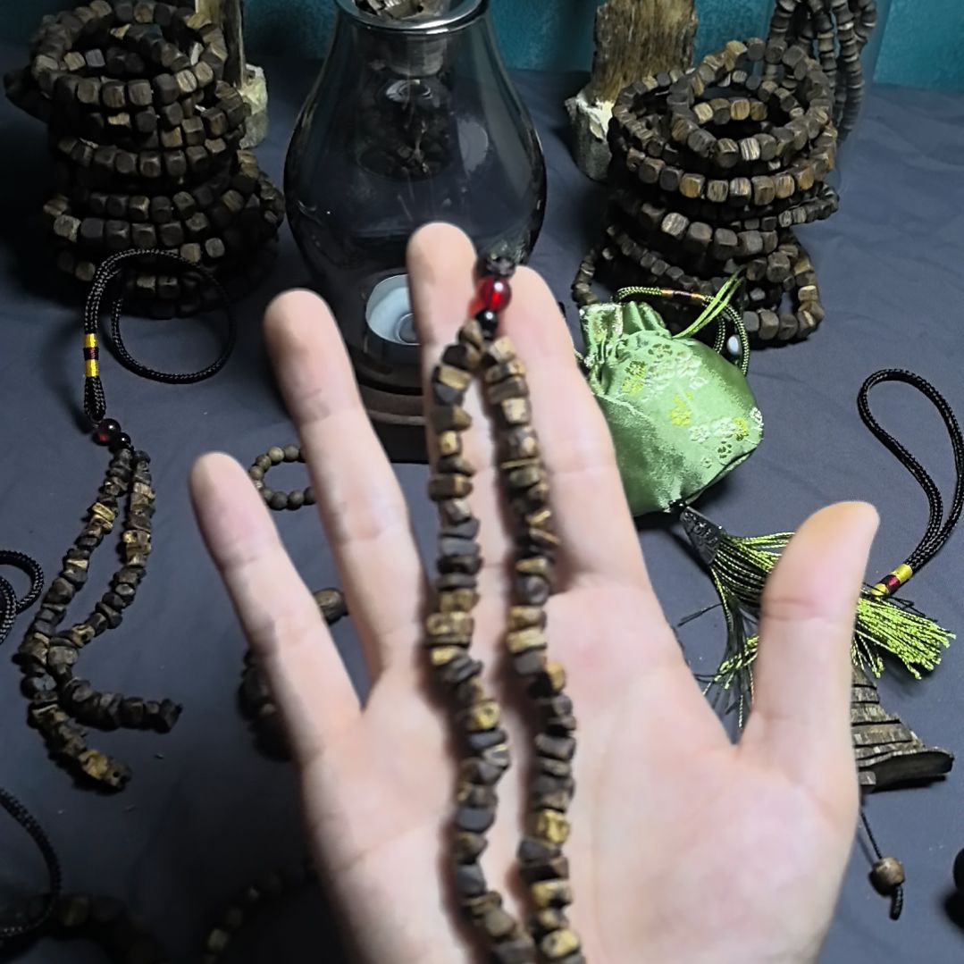 沉香沉香香囊车挂