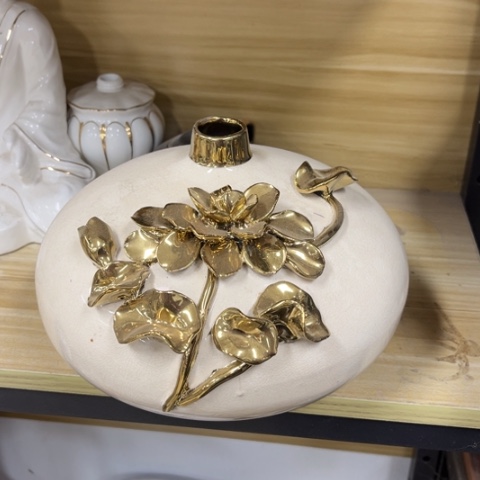 瓶瑕疵。。。。。。。。。。。。。。。。。。