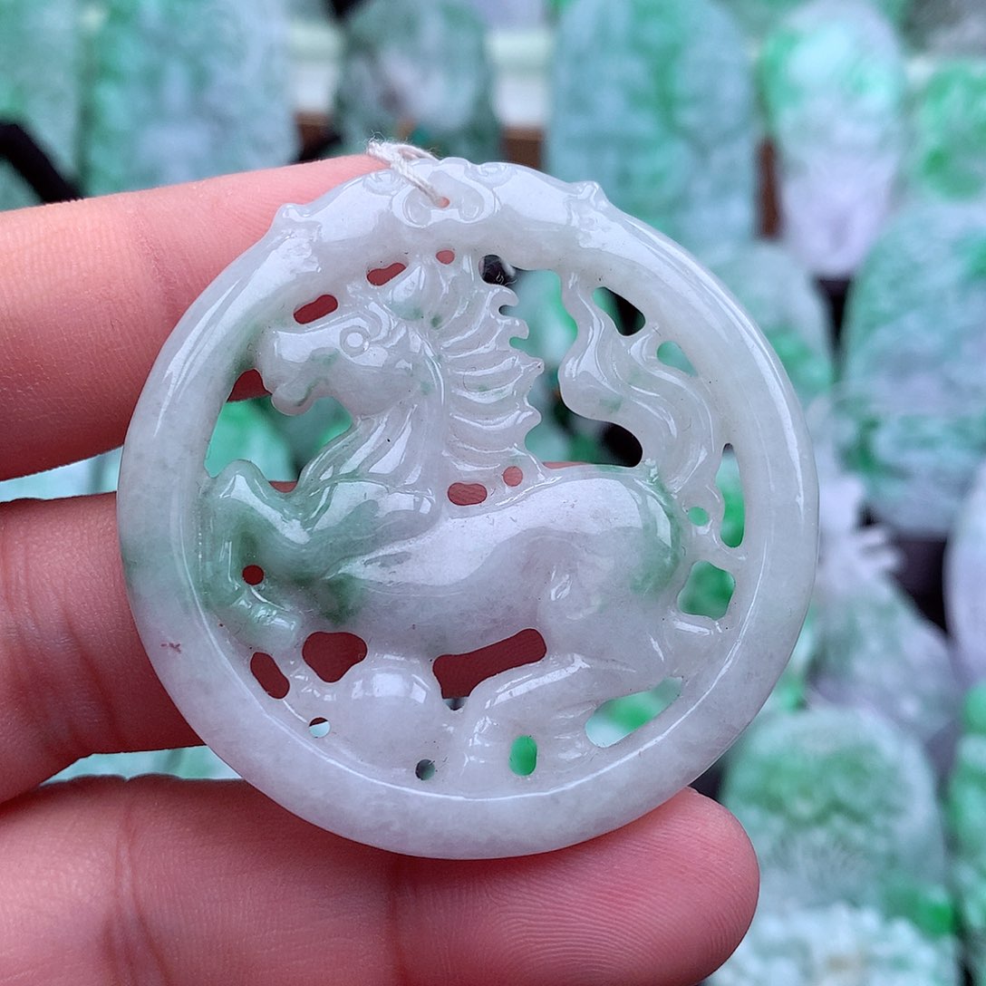 翡翠吊坠(不含链)未镶嵌