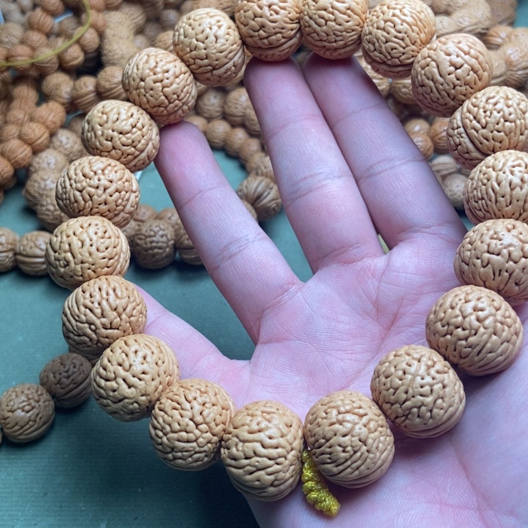 简***、桃核手串白月光桃核手持23