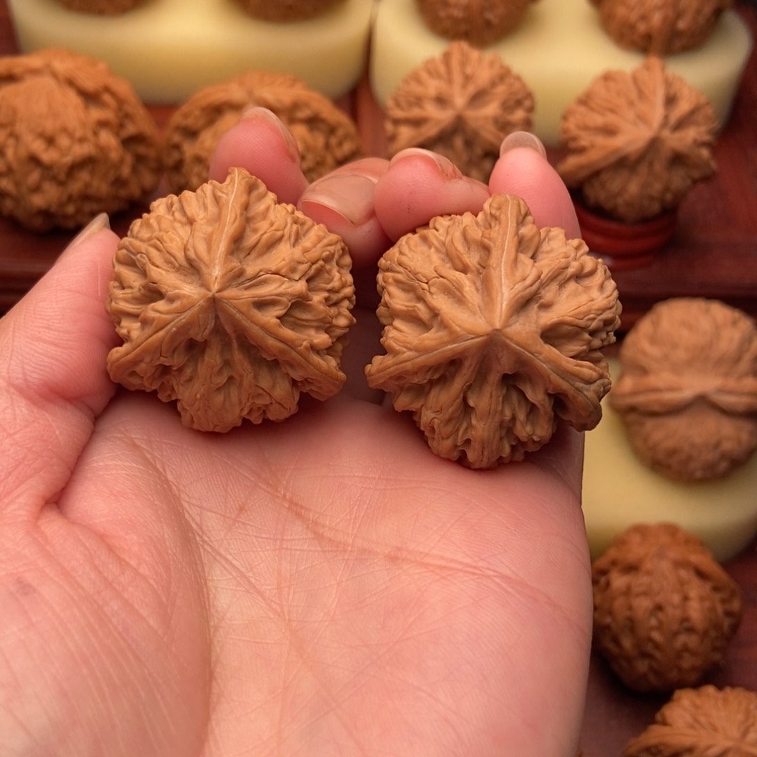 桃核把件御龙粗筋三棱35