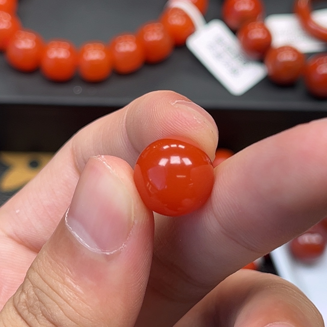 翁***店南红玛瑙未镶嵌手链保山滴水洞原矿单珠13+