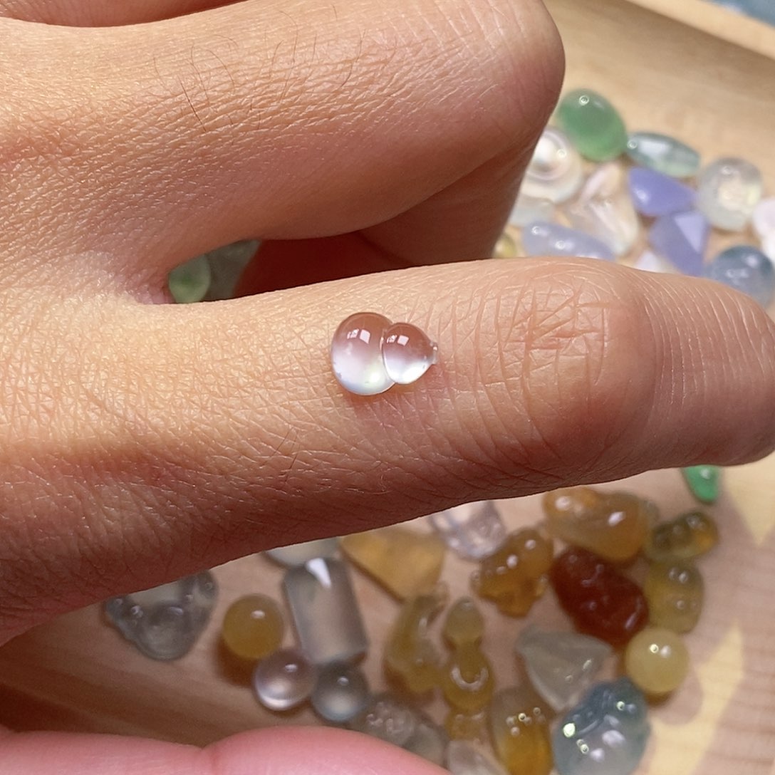 翡翠颈饰未镶嵌翡翠