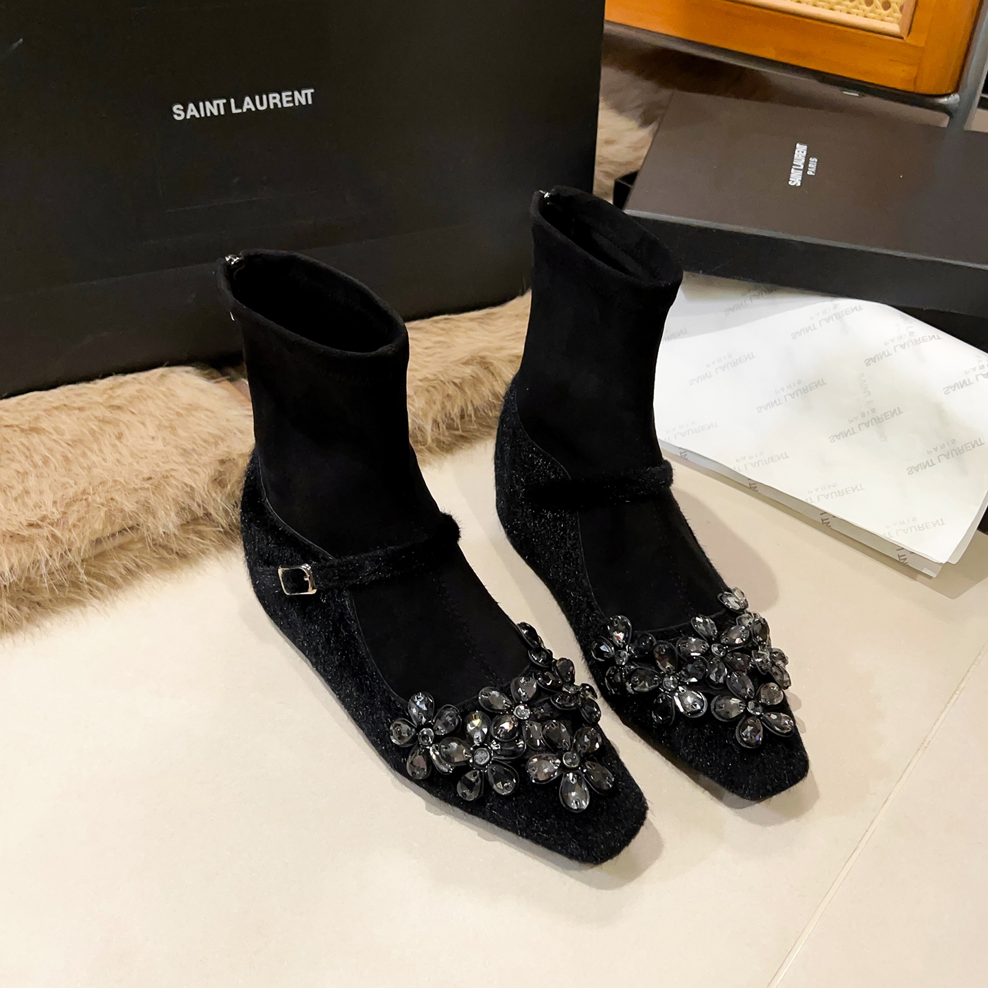 秋冬2025新款法式方头瘦瘦靴短靴百搭时尚内增高后拉链加绒弹力靴