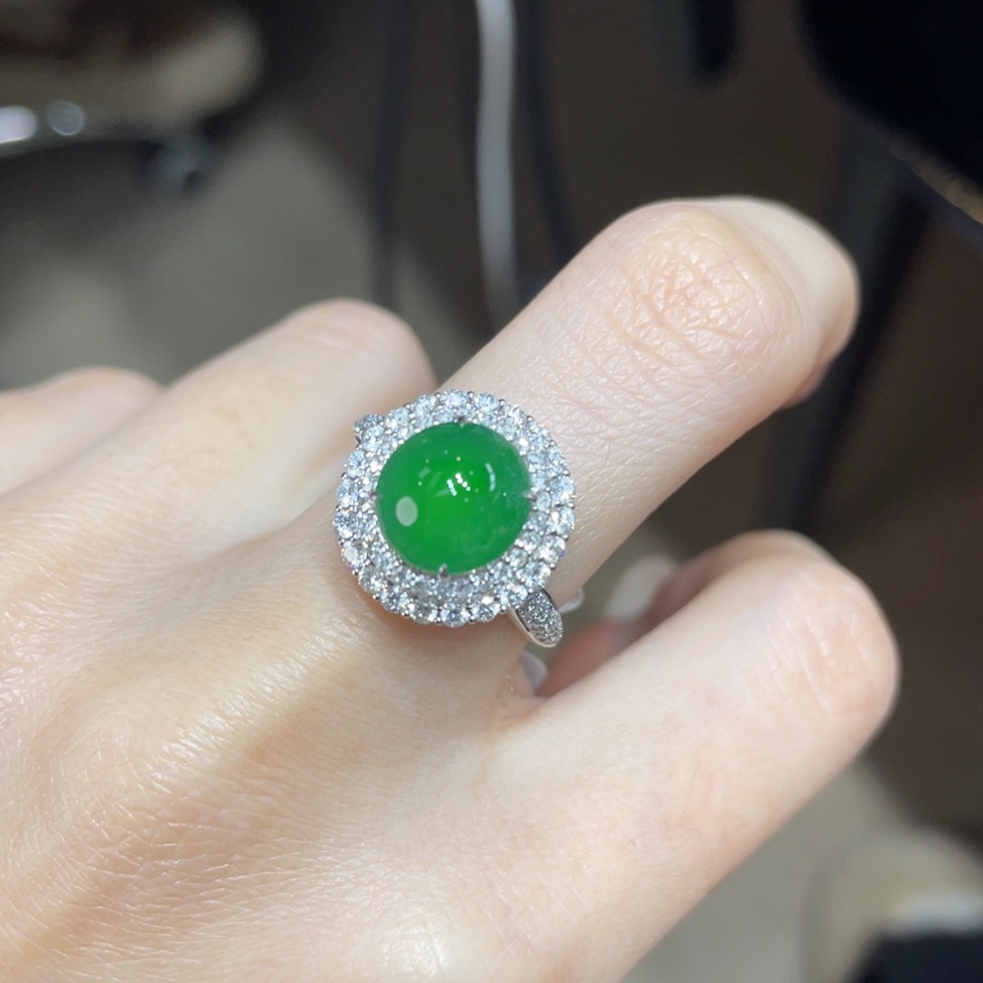 翡翠颈饰18K金镶嵌天然缅甸翡翠a货