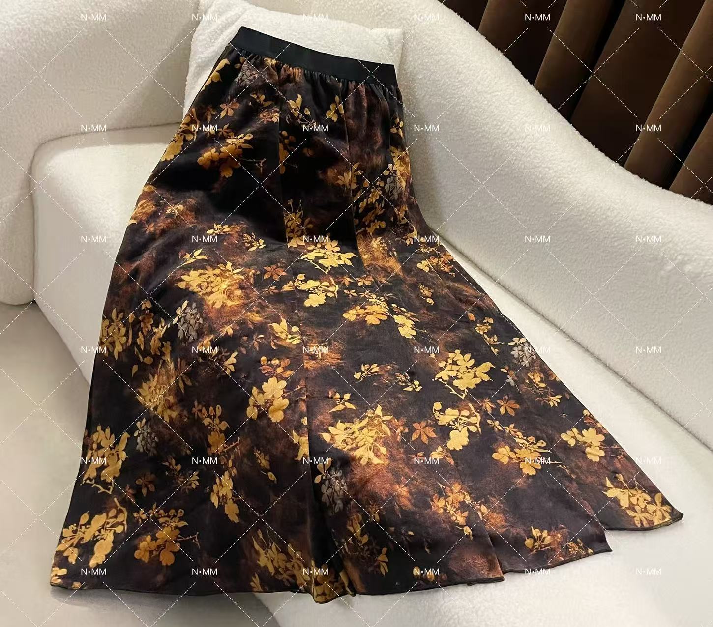 【N.MM】秋冬复古新款气质名媛风显瘦A字半身裙轻奢印花中长裙D0073