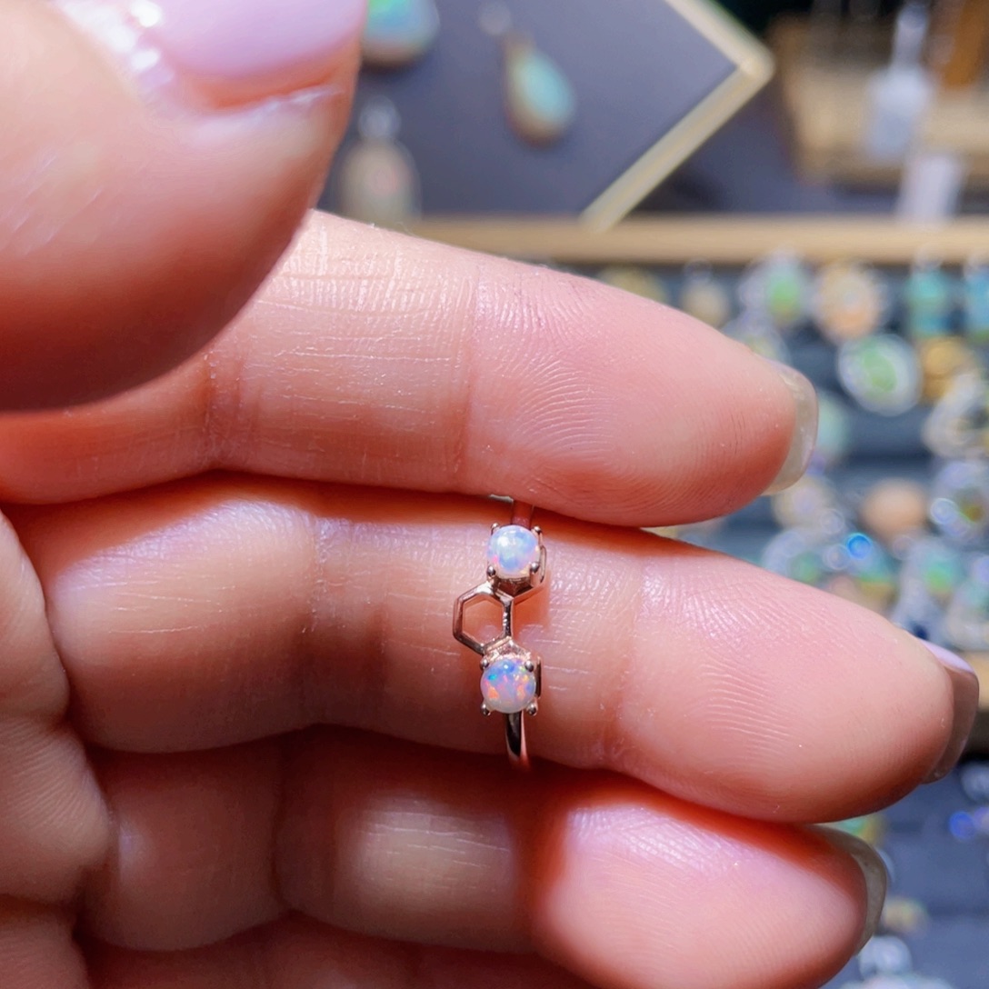 欧泊戒指〉银S925镶嵌