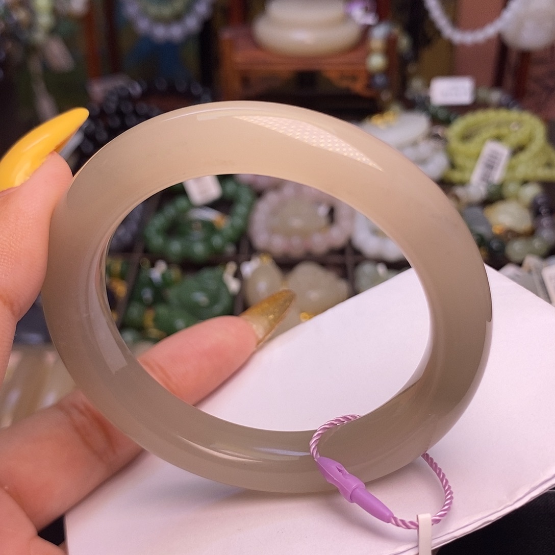 和田玉未镶嵌颈饰藕粉老矿料烟藕手镯54