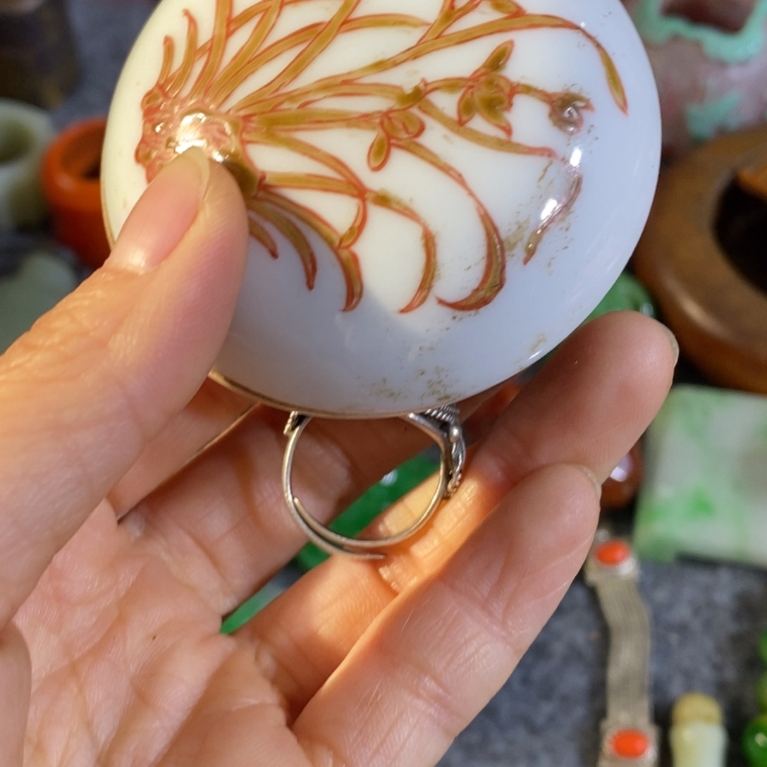 巴***尔陶瓷摆件等各种工艺